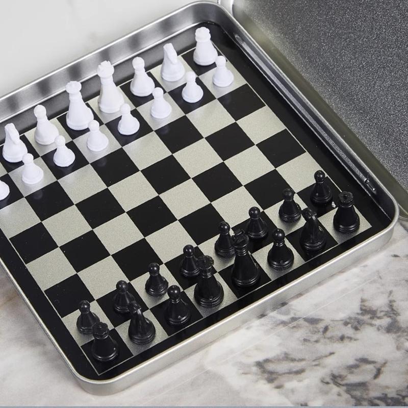 Magnetic Travel Chess - Çocuklar ve Yeni Başlayanlar İçin Mükemmel